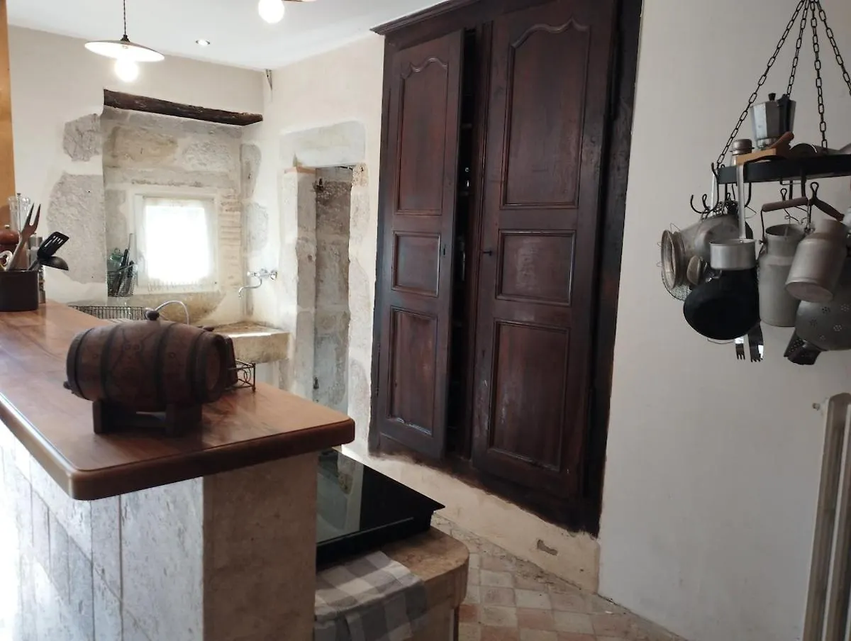 Charmante Maison De Famille Rustique A La Campagne Groslee 别墅