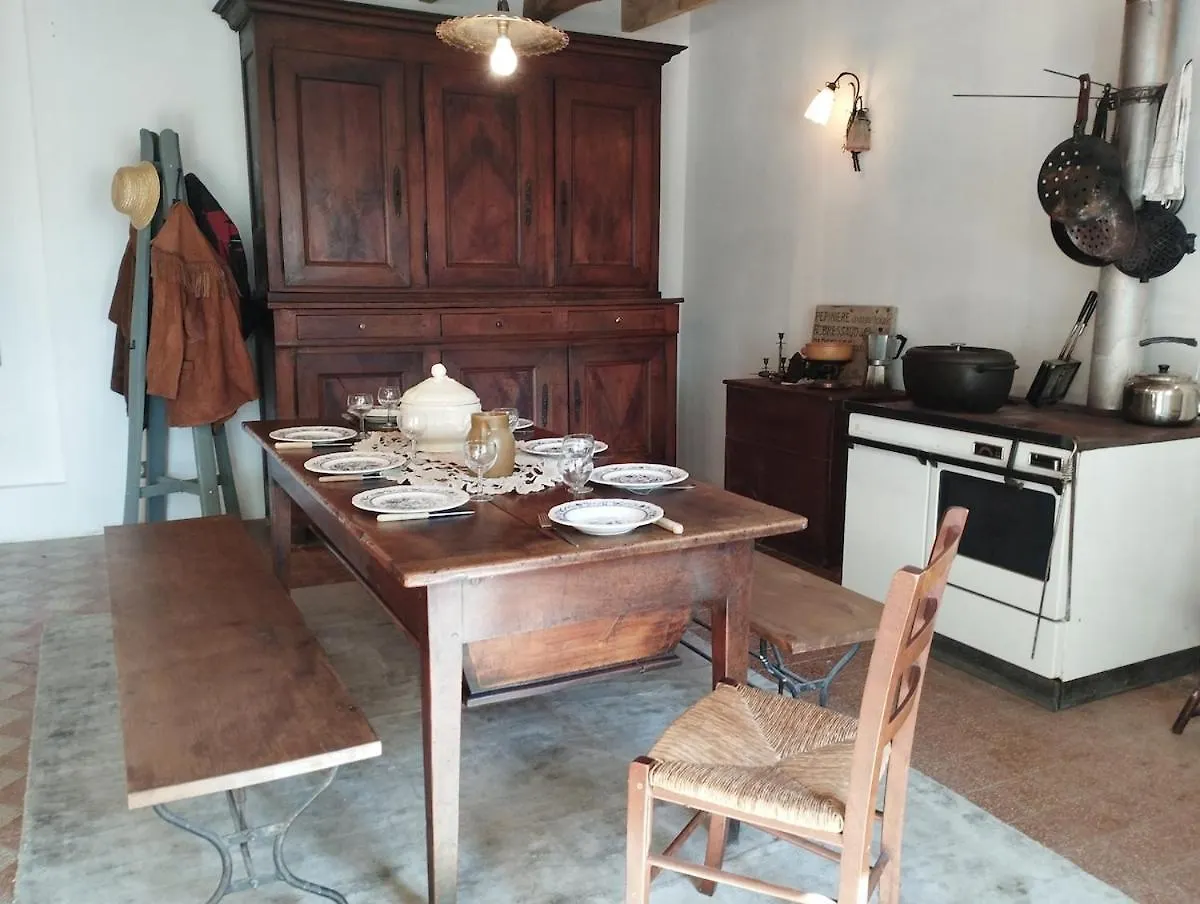 Charmante Maison De Famille Rustique A La Campagne Groslee 法国